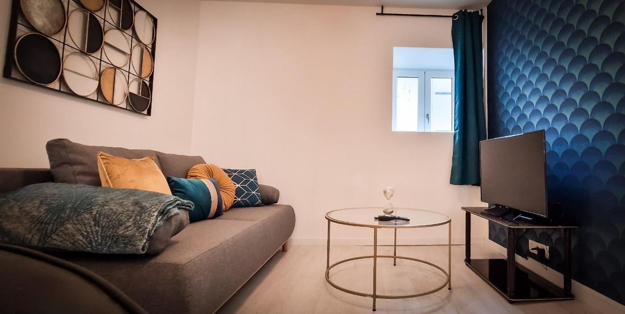 L'Art Deco 3 Etoiles Wifi, Netflix, Disney, Coeur De Bastide Villefranche-de-Rouergue Dış mekan fotoğraf